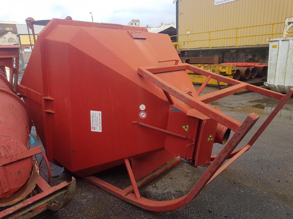 CONQUIP CONCRETE POURING SKIP CRANE HOPPER 9 TON SWL . for Sale J