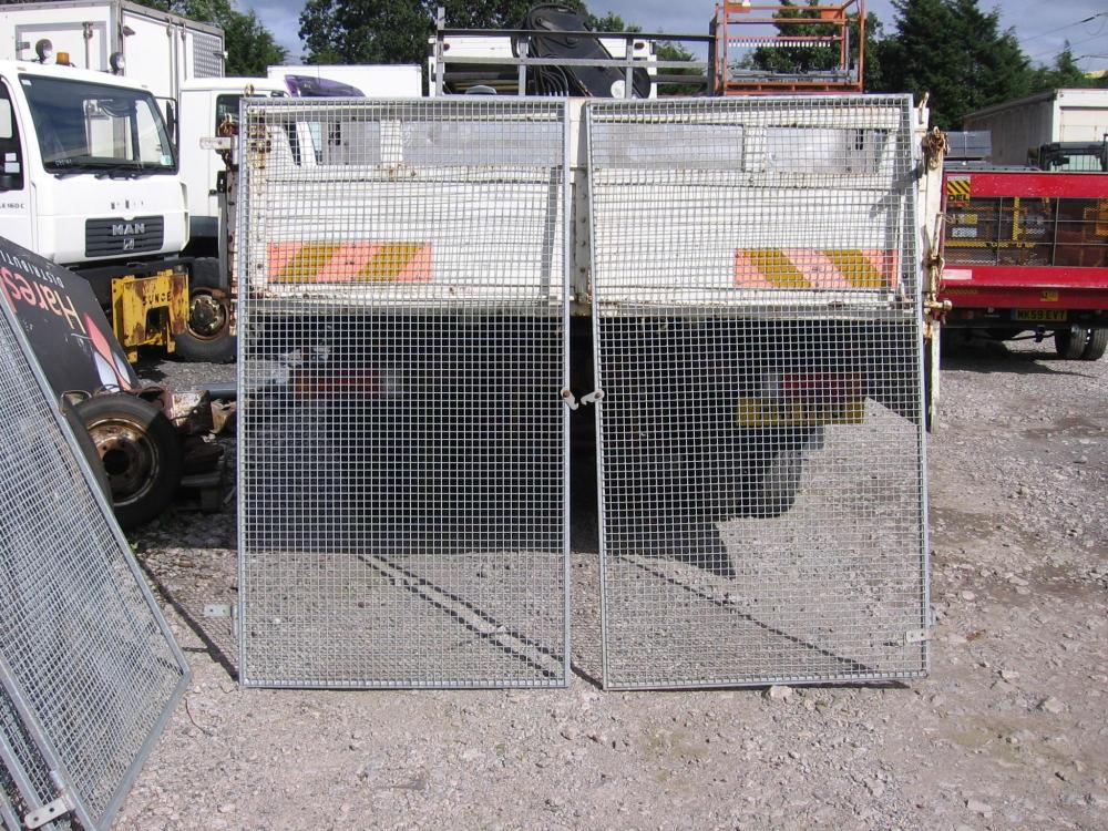 1 GALVANISED STEEL MESH GATE 6ft 6ins X 3ft 6ins for Sale J. Sharples