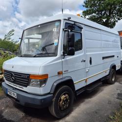 DIRECT ELECTRIC BOARD MERCEDES 8134 VARIO VAN