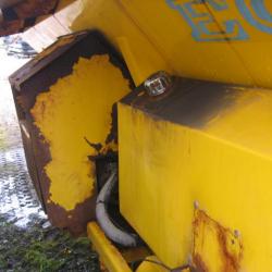 DIRECT COUNCIL ECON DEMOUNT / HOOK-LOADER GRITTER BODY