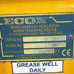 DIRECT COUNCIL ECON GRITTER BODY ON HOOK-LOADER FRAME