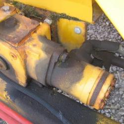 DIRECT COUNCIL CUTHBERTSON GRITTER / HOPPER  3 POINT LINKAGE