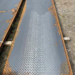 CHEQUER PLATE / DURBAR 4 METRE LONG X 1M WIDE