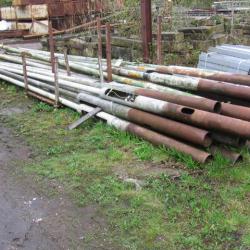 USED STEEL LIGHTING POLES / LIGHTING COLUMNS .