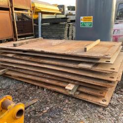 USED STEEL ROAD PLATE 3000 X 1500 X 16mm .