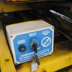 DIRECT COUNCIL ECON DEMOUNT / HOOK-LOADER GRITTER BODY