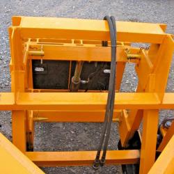 DIRECT COUNCIL CUTHBERTSON ' V ' SNOW PLOUGH