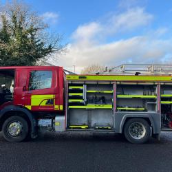 DIRECT FIRE SERVICE SCANIA 94D FIRE ENGINE