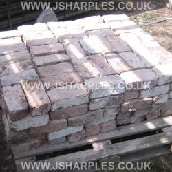 100 OLD RECLAIMED HAND MADE BRICKS