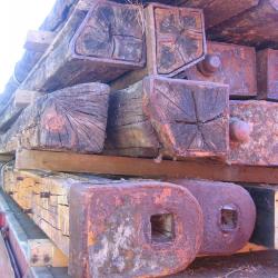 1FT of HARDWOOD BEAM VERY OLD EX CANAL LOCK GATES VARIOUS / CHOICE