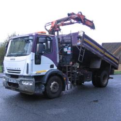 DIRECT COUNCIL IVECO 180E25 CRANE TIPPER LORRY