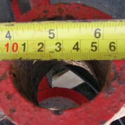 4no OLD CAST IRON WHEELS .