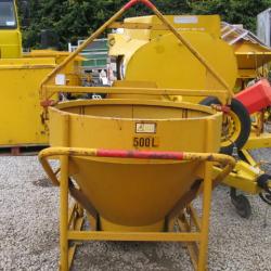 CONCRETE POURING SKIP / CHUTE / HOPPER .