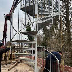 SPIRAL STAIRCASE GALVANISED STEEL 10ft HIGH x 850 RADIUS