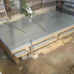 GALVANISED FLAT STEEL SHEET 8FT X 4FT X 0.7mm