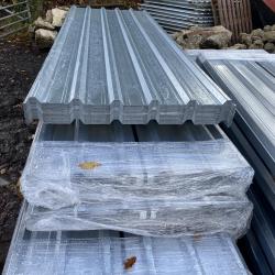 1 ft OF PLAIN GALVANISED BOX PROFILE ROOFING SHEETS