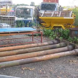SET OF 4 VICTORIAN CAST IRON COLUMNS .