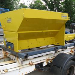 SCHMIDT STAINLESS STEEL GRITTER/ SALT SPREADER