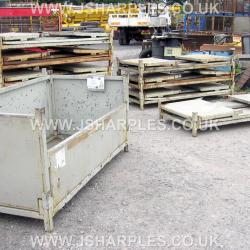 FACTORY CLEARANCES / STREET LIGHTING