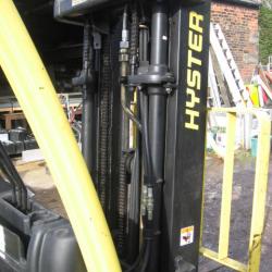 DIRECT MOD / ARMY HYSTER H2.5FT 2.5 TONNE DIESEL FORKLIFT