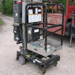 DIRECT COUNCIL JLG 25AM ACCESS PLATFORM / MAN LIFT / CHERRY PICKER