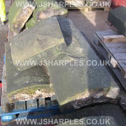 OLD ORIGINAL VERY HEAVY / VERY LARGE CURVED TOP STONE COPING STO .