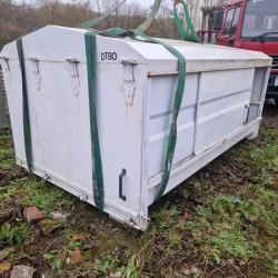 DIRECT COUNCIL ENCLOSED HOOK LOADER SKIP BODY