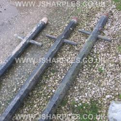 CAST IRON LAMP POST