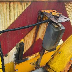 DIRECT COUNCIL ECON GRITTER BODY ON HOOK-LOADER FRAME