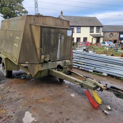 DIRECT MOD / ARMY IFOR WILLIAMS BOX TRAILER WITH REMOVABLE CANOPY