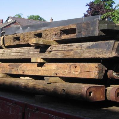 1FT of HARDWOOD BEAM VERY OLD EX CANAL LOCK GATES VARIOUS / CHOICE