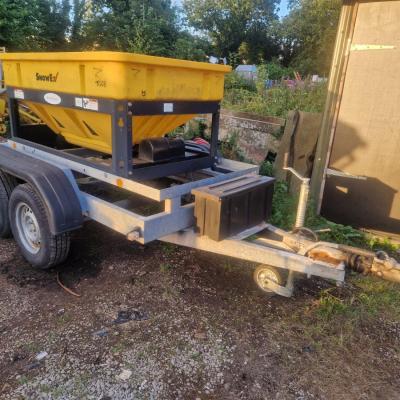 DIRECT COUNCIL SNOWEX 7550 TWIN AXLE GRITTER / SPREADER TRAILER