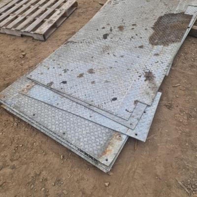 GALVANISED STEEL CHEQUER PLATE ...