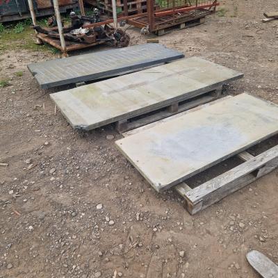 EX SNOOKER TABLE SLATE .
