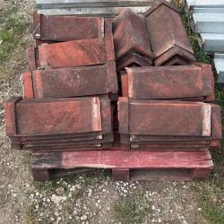 RECLAIMED TERRACOTTA RIDGE TILES